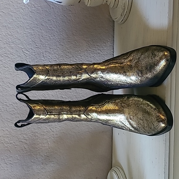 * Casta Gold Western Boots NWOT - Picture 3 of 7